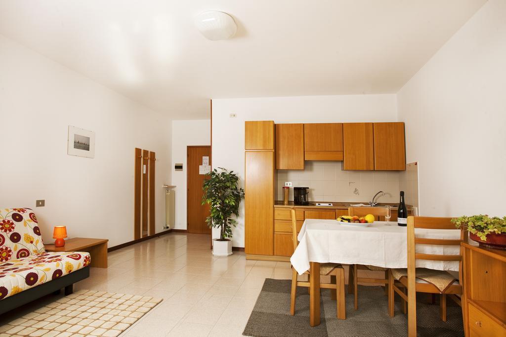Residence le Balze Malcesine Habitación foto